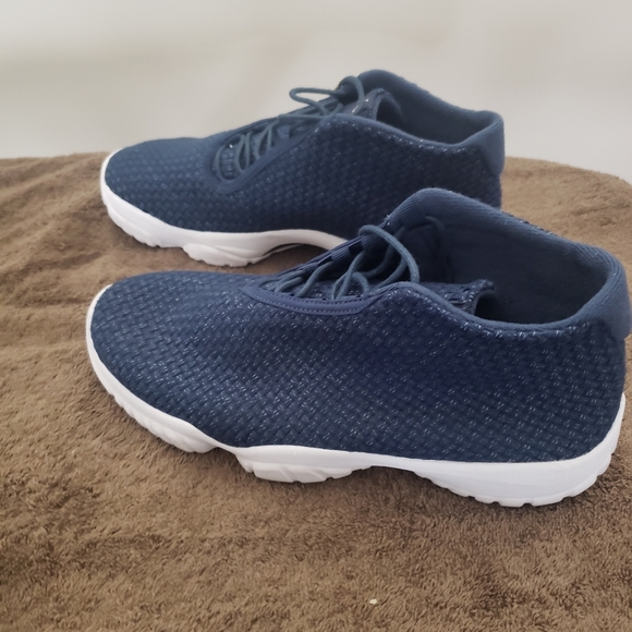 Air Jordan Future 'Midnight Navy' Mens Sneakers - Picture 3 of 6
